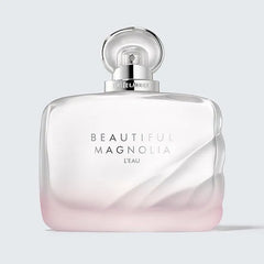 Beautiful Magnolia L’Eau
