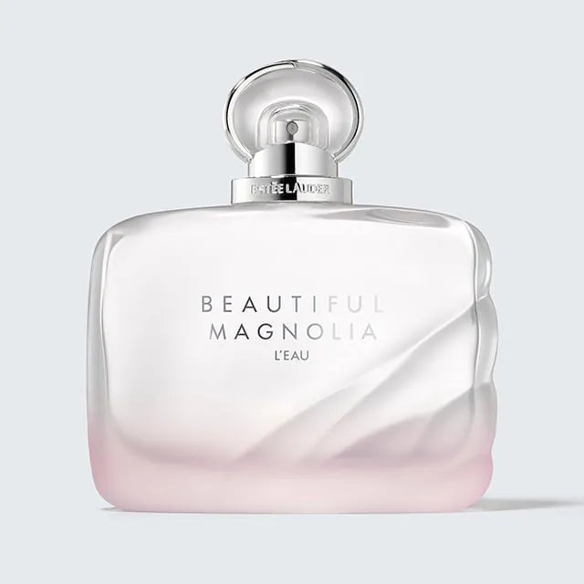 Beautiful Magnolia L’Eau